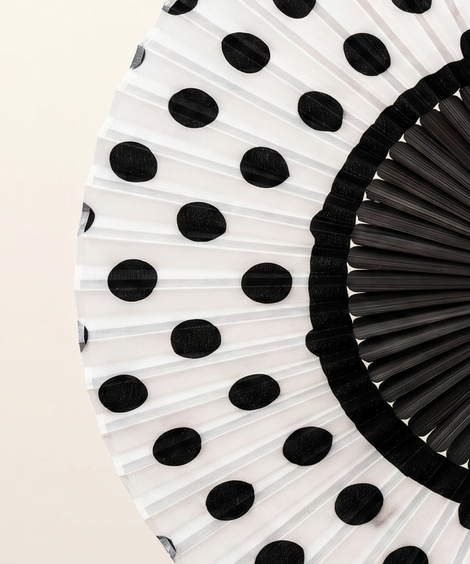 OGB x Azur | Dot Print Fan Foundation Brush