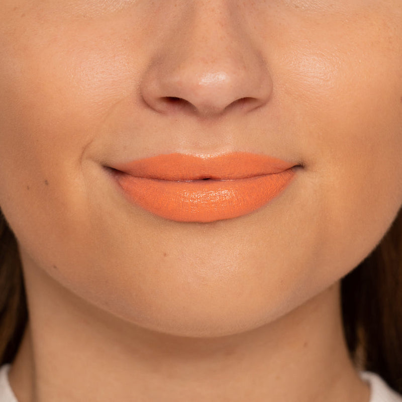 Serious Shine Lipgloss + Lipstick | Peach